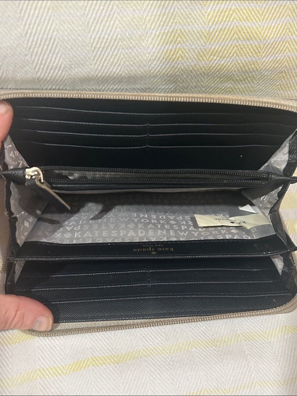 Kate Spade Sparkle Zip-Around Wallet - Silver Glitter Used Condition - Picture 8 of 10